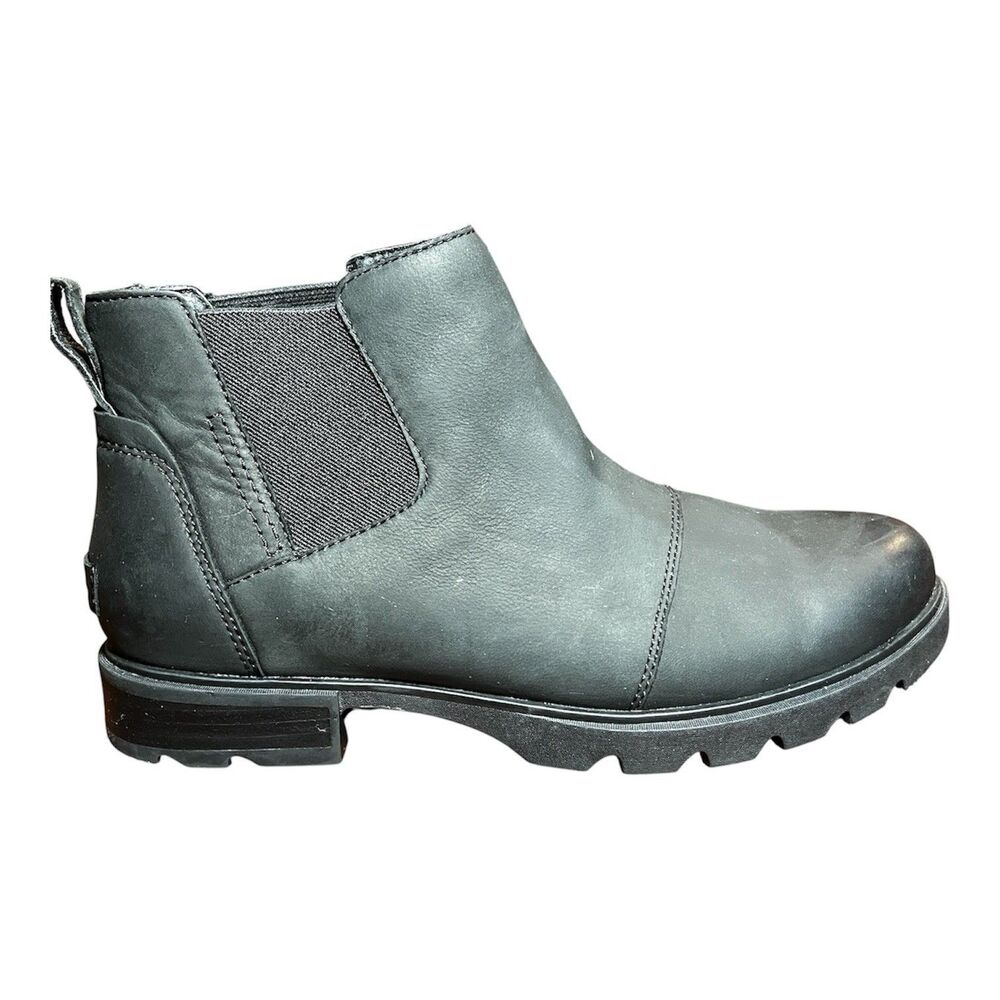 Sorel Chelsea Boots Women 9.5 Emelie III Waterproof Leather Gorpcore Outdoor